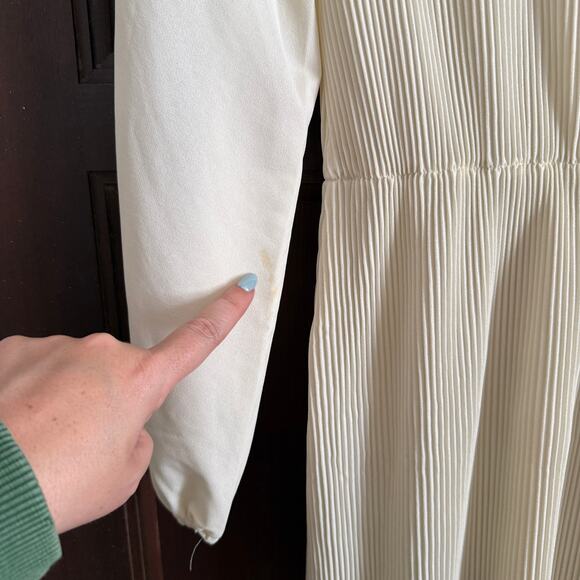 70s Vintage | Cream Pleated Lace Collar Blouson Sleeve Midi Dress | Medium - Picture 8 of 9